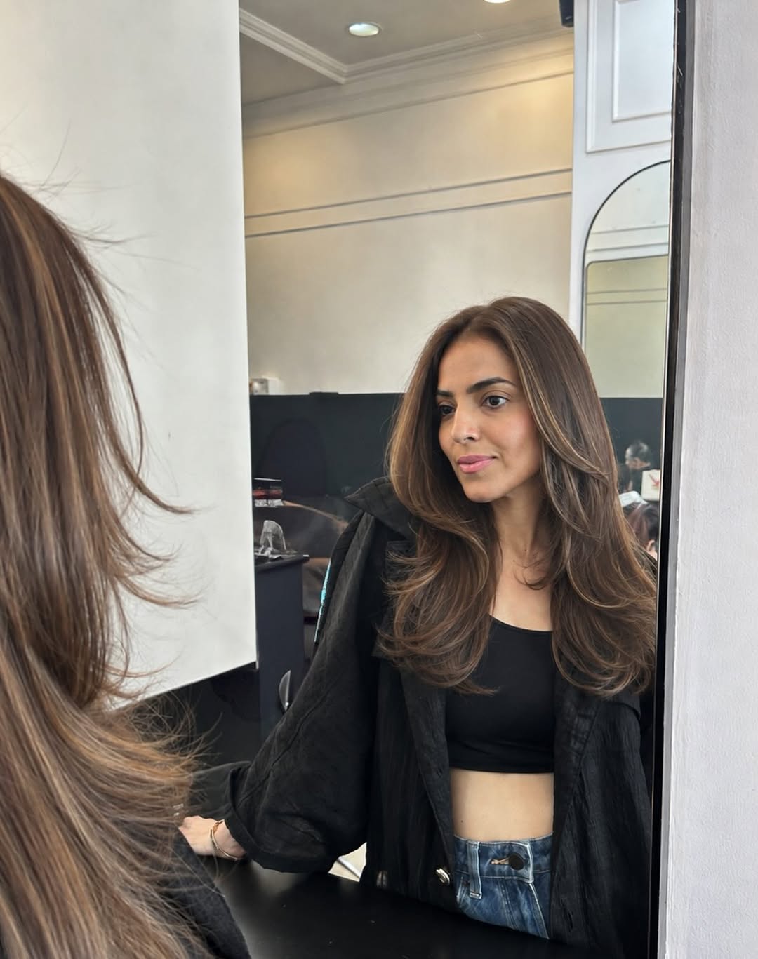 Glossy, smooth long hair after a keratin treatment at Salon Muah